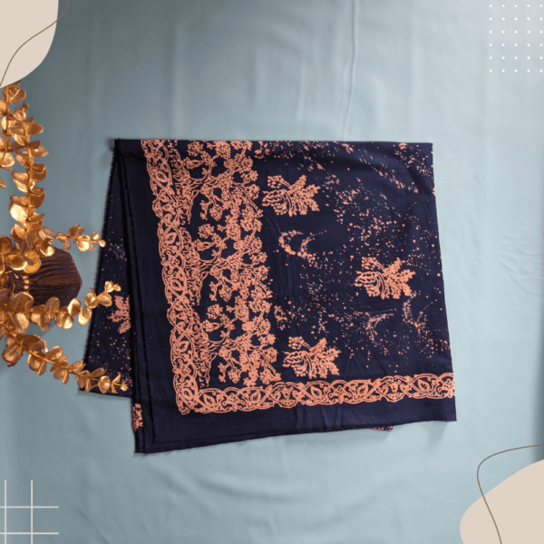 Batik Kerinci motif bercak kopi dengan pinggiran batang beringin dan bis ukiran, eksotis dan berkelas. Tersedia di batikkerinci.com.