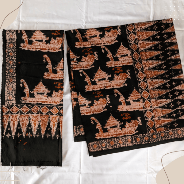 Batik motif Raflesia dan jangki dengan ponco pucuk rebung dan bis megalitik. belanja batik di batikkerinci.com